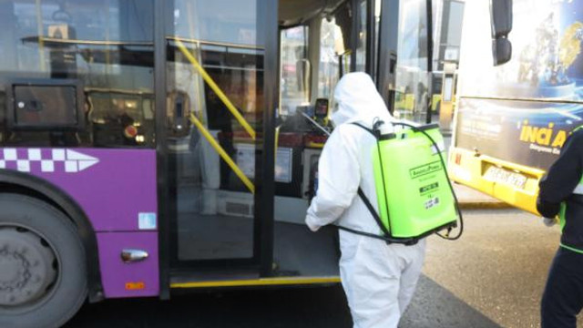 Istanbul Da Toplu Tasima Araclari Dezenfekte Edildi Yerel