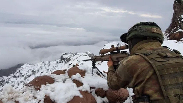 PKK'ya bir darbe daha! 11 terörist öldürüldü
