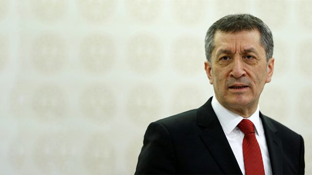 Bakan Selçuk'tan uzaktan eğitim için yeni açıklama