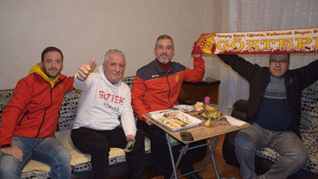Göztepe taraftarı 'koronavirüs' nedeniyle maçı evde izledi