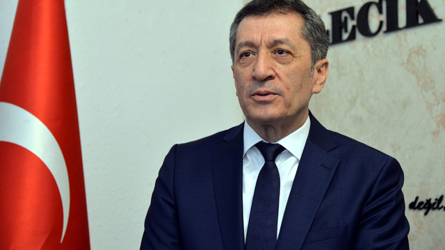 Milli Eğitim Bakanı Ziya Selçuk'tan canlı yayında flaş açıklamalar