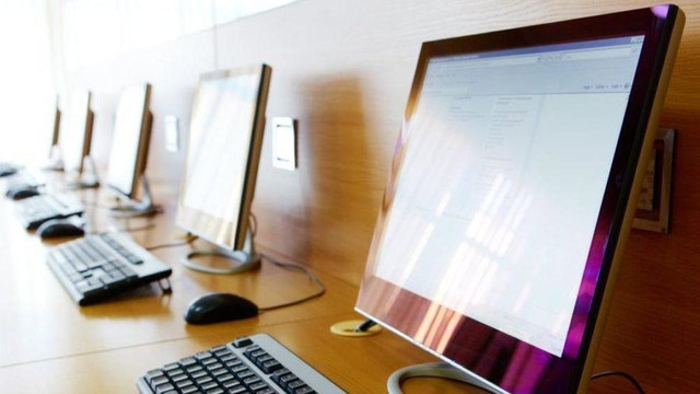 Veliler, öğrenciler dikkat ! Uzaktan eğitim ders programı belli oldu
