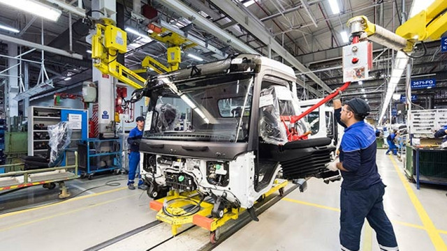 Mercedes-Benz Türk üretime ara verdi