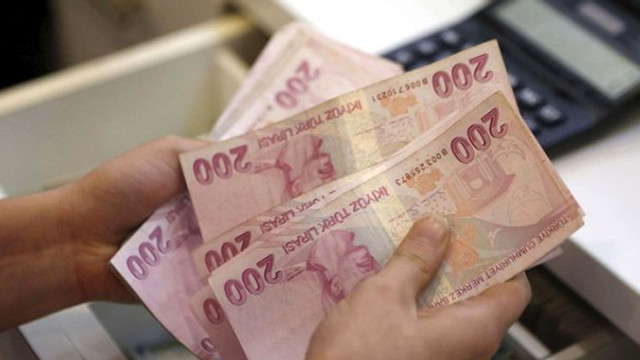 İş Bankası ve Akbank kredi ödemelerini erteledi