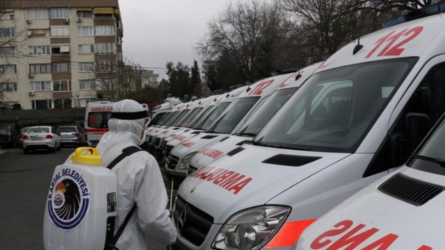 Kartal'da ambulanslar ve oto sanayi siteleri dezenfekte edildi