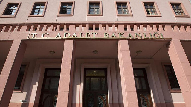 Adalet Bakanlığı binlerce personeline uzaktan eğitim verecek