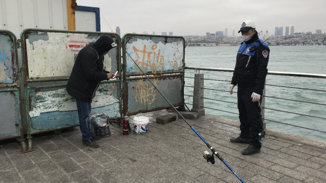 Üsküdar'da pes dedirten görüntü! Zabıta ekipleri böyle yakaladı