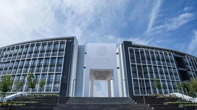 Medipol Üniversitesi'nden ''ücretsiz izin'' açıklaması