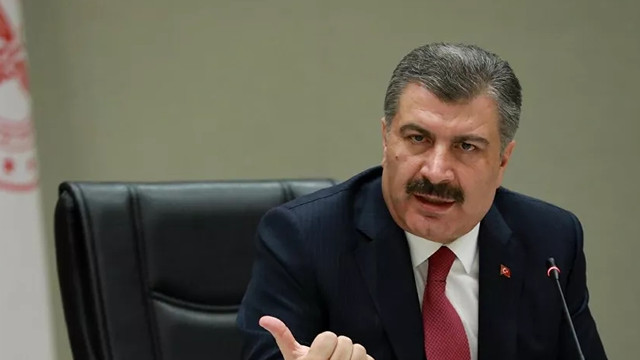 Bakan Koca: 'Hiçbir sağlık kurumu, hekim koronavirüsün bulaşması önleyemez'