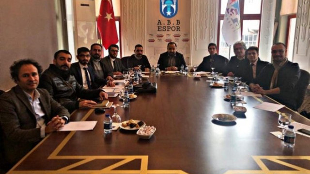 İlk espor kulübü Başkent'te kuruldu