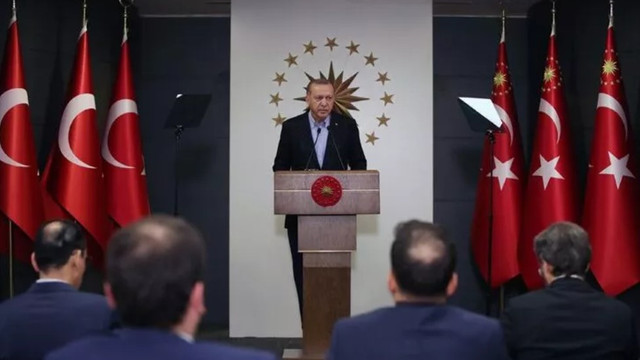 Cumhurbaşkanı Erdoğan'ın maaşı ne kadar ? Ne kadar bağış yaptı ?