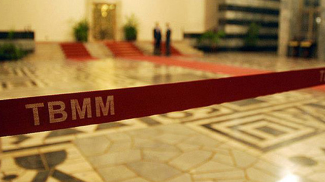 TBMM'ye ziyaretçi yasağının süresi uzatıldı
