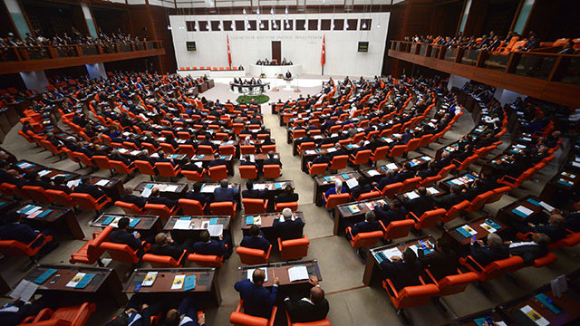 TBMM doktorunun koronavirüs testi pozitif çıktı