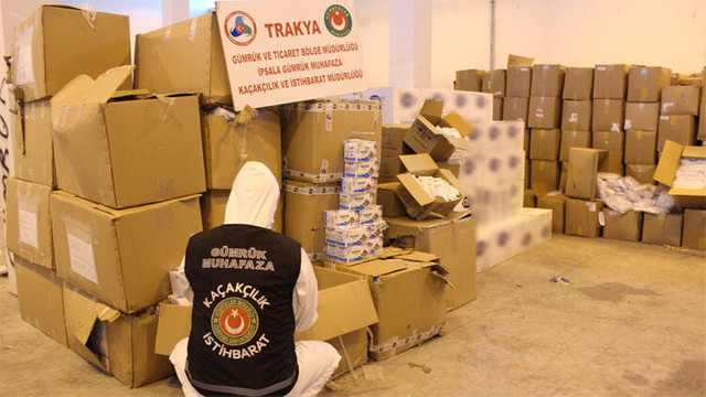 Yurt dışına kaçıracaklardı! Gümrük ve havalimanında operasyon