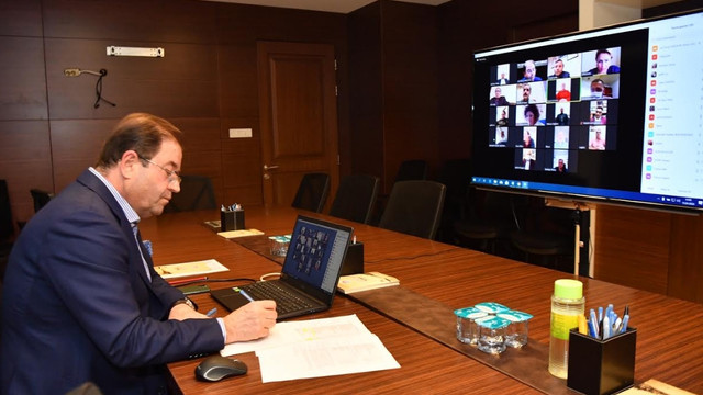 Başkan Ali Kılıç muhtarlarla telekonferans yaptı