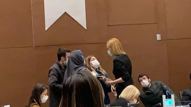 A Haber muhabiri Bakan Koca'nın basın toplantısını karıştırdı