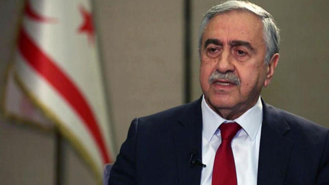 Canlı yayına damga vuran sözler: ''Başbakanı arıyorum çalıyor, açmıyor...''