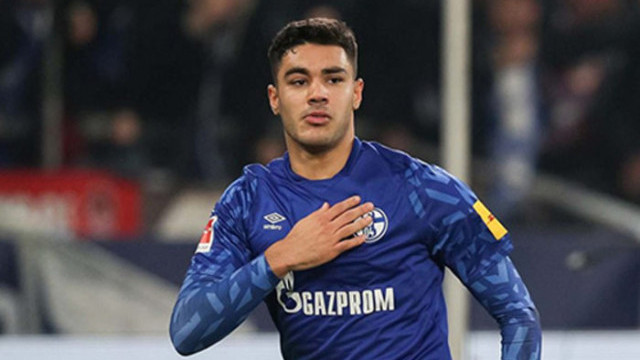 Milli Futbolcu Ozan Kabak Zor Gunlerde Yasadiklarini Degerlendirdi Spor