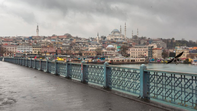 İstanbul'da yeni önlemler yolda! 18 yaş altına sokağa çıkma yasağı geliyor