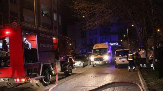 Gece yarısı dehşeti! Annesini rehin alıp, evi ateşe verdi