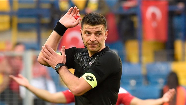 Futbolda elle oynama kuralı değişti