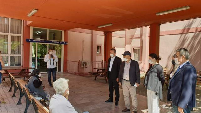 Istanbul Da Huzurevi Ve Yasli Bakim Evleri Temizlendi Yerel