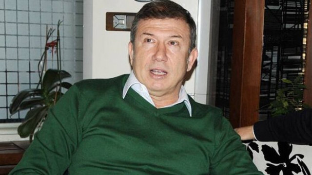 Tanju Çolak: Kumda bile futbol oynamadın. G.saray'da nasıl oynayacaksın?