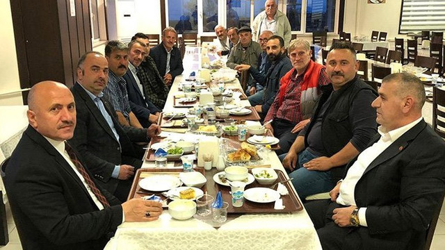 MHP’li başkan koronavirüs yasağını böyle deldi