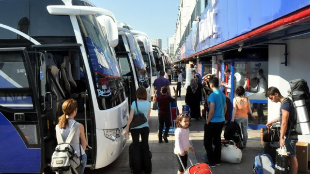 Otobüsçülerden sürpriz teklif: Ucuz bilet için FSM otobüslere açılsın!