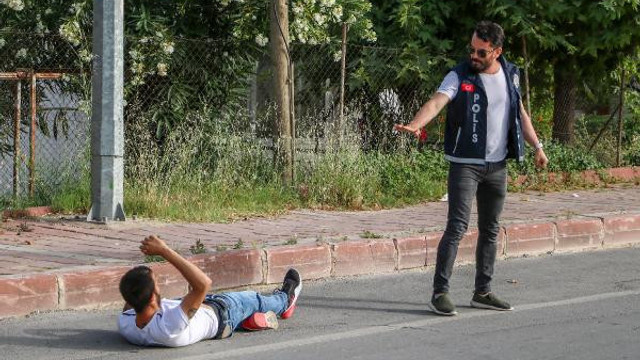 Karantina bölgesinden kaçmaya çalışan 2 kişi yakalandı