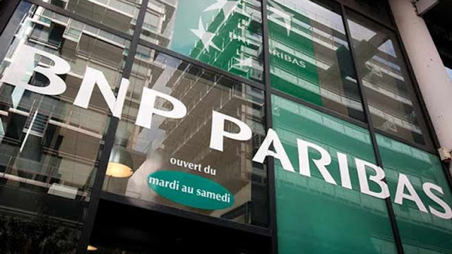 Avrupa'nın dev bankası TL işlemlerini durdurdu