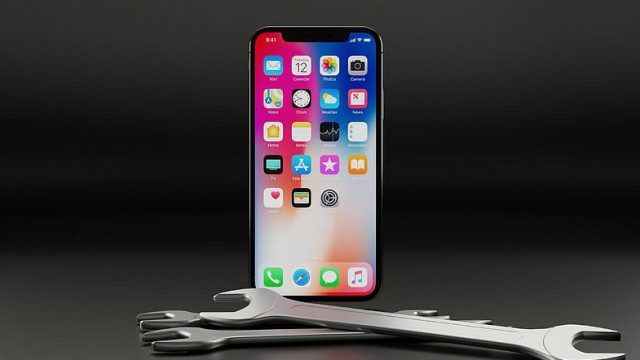 Akıllı Telefonları Yenileyen Özel Yedek Parçalar