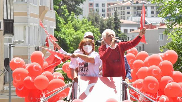 19 Mayıs Şişli'de coşku ile kutlandı