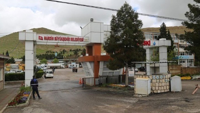 Kayyum, park, okul ve sağlık tesisi alanlarını satışa çıkardı