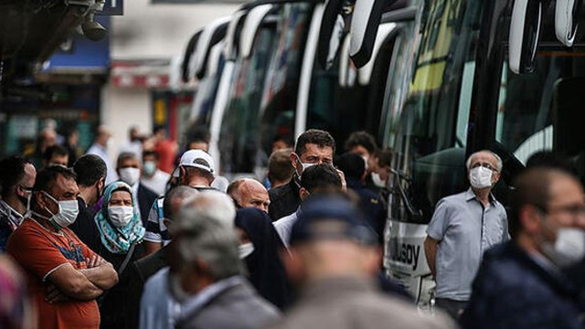 İçişleri Bakanlığı, izin belgesi onaylanan vatandaşların sayısını açıkladı