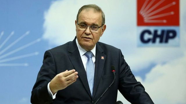 CHP'li Öztrak: ''Camilerden dombra çalınırken neredeydiler?''