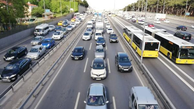 İstanbul'da trafik yine felç!