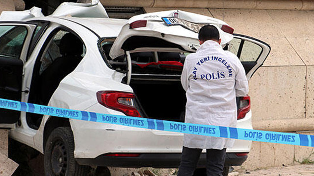 https://i.haber3.com/2/640/360/files/2020/5/25/5498790/polisin-dur-ihtarina-uymayinca-sonu-feci-bitti-ICk.jpg?v=a1590431482 https://i.haber3.com/2/640/360/files/2020/5/25/5498790/polisin-dur-ihtarina-uymayinca-sonu-feci-bitti-ICk.jpg?v=a1590431482