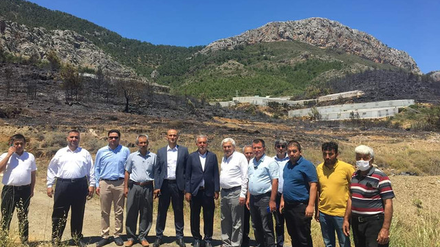 MHP'li milletvekilinden sosyal mesafe tanımayan paylaşım!
