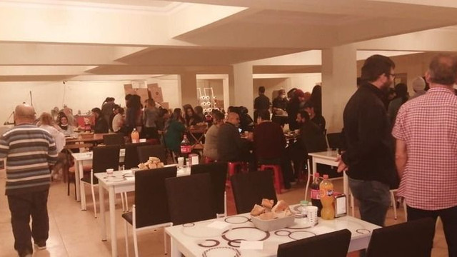Medikal firması koronavirüs dinlemedi! Skandal görüntüler