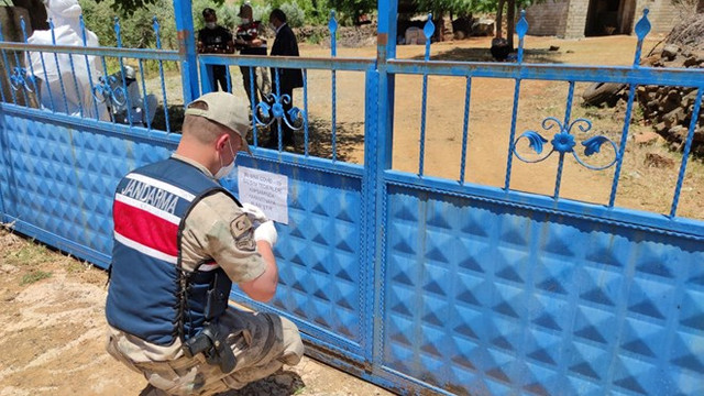Geçmiş bayram kutlamasına gitti, 66 kişi karantinada!