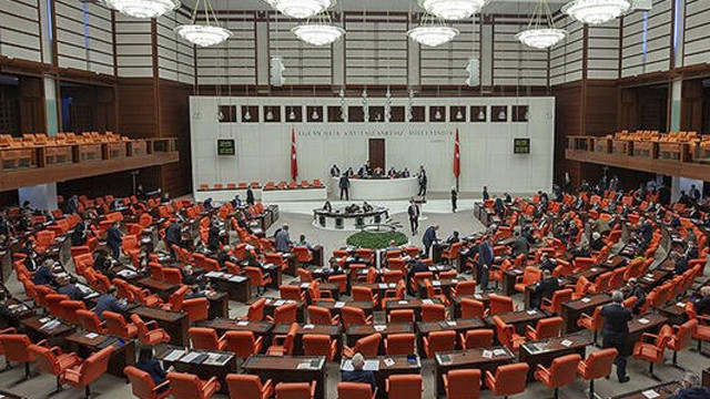 Mecliste Koronavirüsle mücadele için ''pandemi timi'' oluşturulacak
