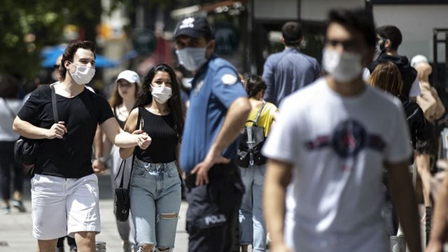 İzmir genelinde maske takmak zorunlu oldu