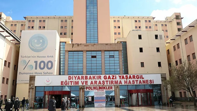 ''155 sağlık çalışanı enfekte oldu''