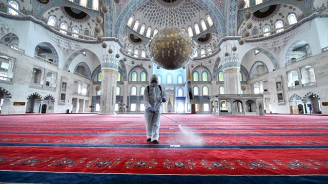 Ankara'nın camilerinde temizlik seferberliği
