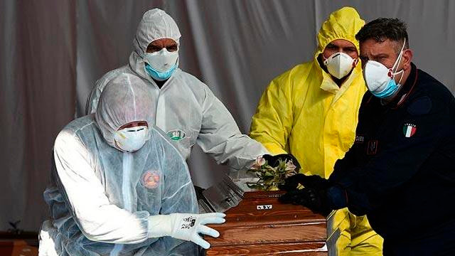 İtalya'da koronavirüsten ölenlerin sayısı 34 bin 708'e yükseldi