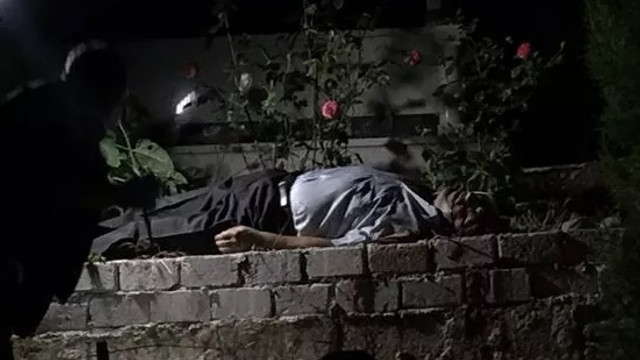 Cansız bedeni eşinin mezarının yanında bulundu