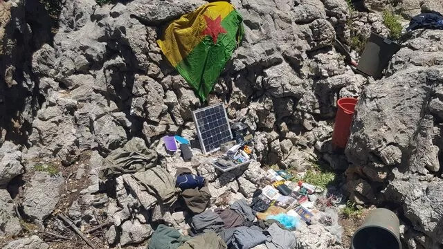 Alışverişe çıkan terörist yakayı ele verdi