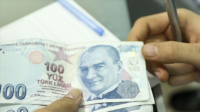 Bakan Selçuk'tan kısa çalışma ödeneği açıklaması