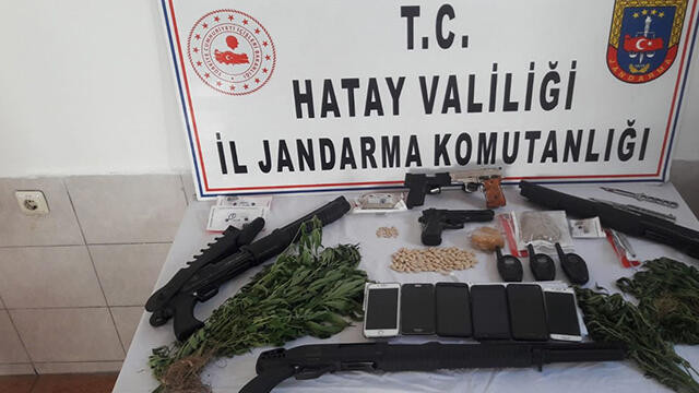 Hatay'da büyük uyuşturucu operasyonu: 34 gözaltı